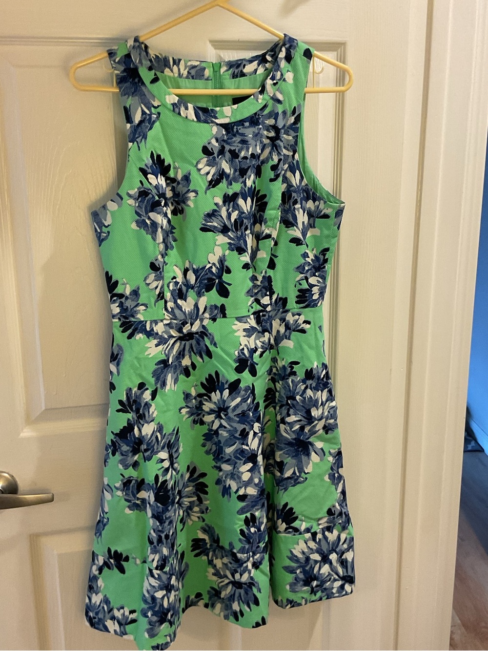 J. Crew green Floral Fit-and-Flare Dress lined pockets size 4 summer zip up - Picture 2 of 8